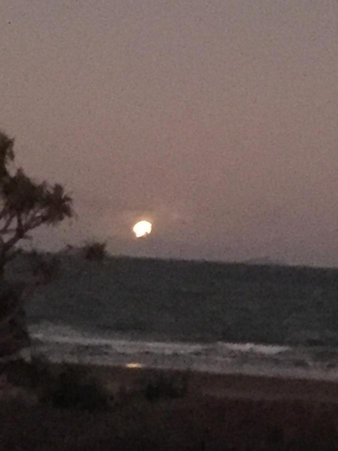 Sandy Toes Yeppoon Luaran gambar